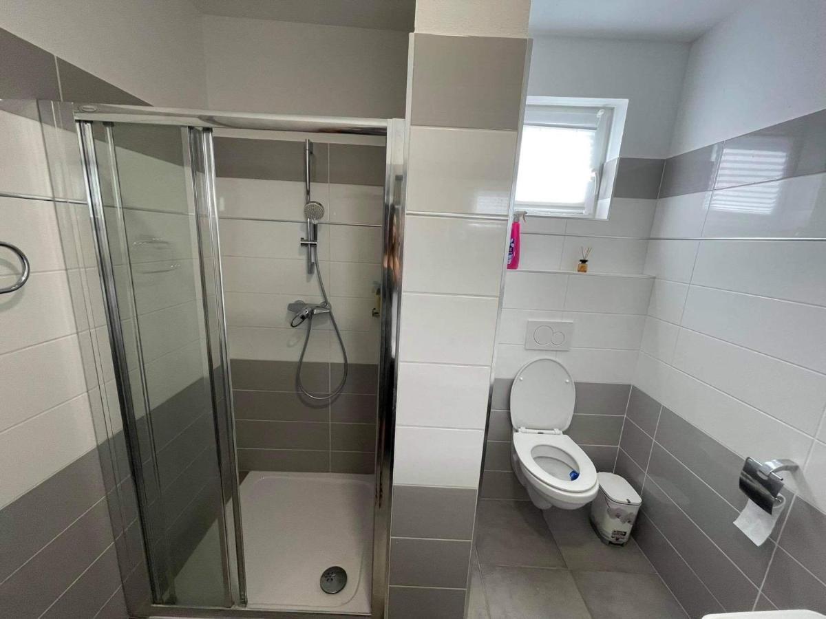 Kuca Za Odmor Bachus Villa Peroj Ngoại thất bức ảnh